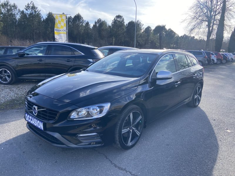 VOLVO V60 2.0 150CV D3 BVA R DESIGN