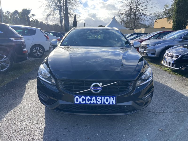VOLVO V60 2.0 150CV D3 BVA R DESIGN