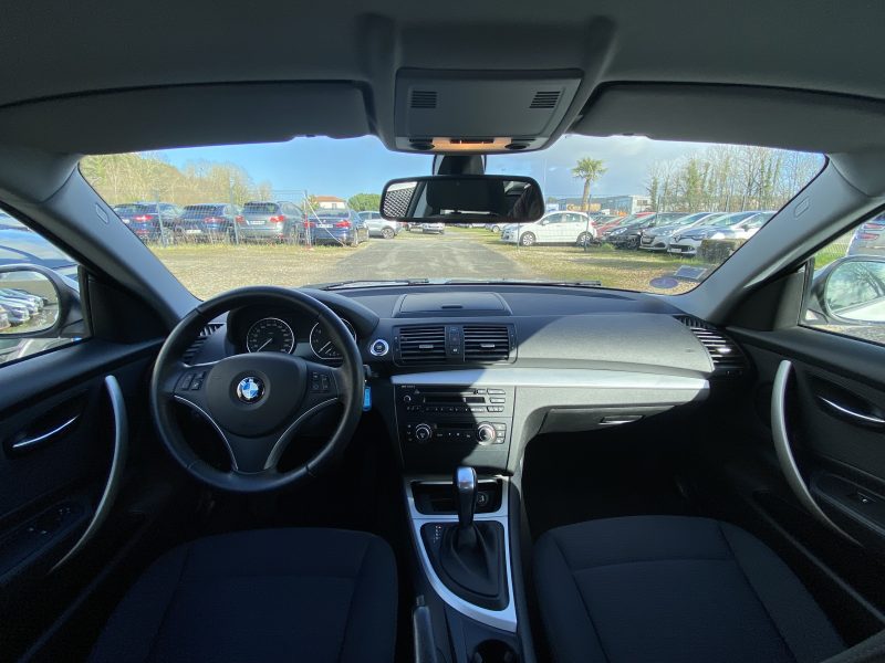 B.M.W. SERIE 1 120I BVA