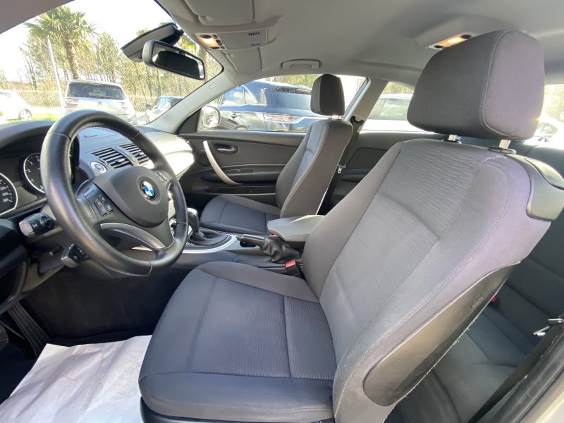 B.M.W. SERIE 1 120I BVA