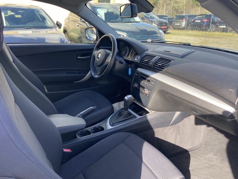 B.M.W. SERIE 1 120I BVA