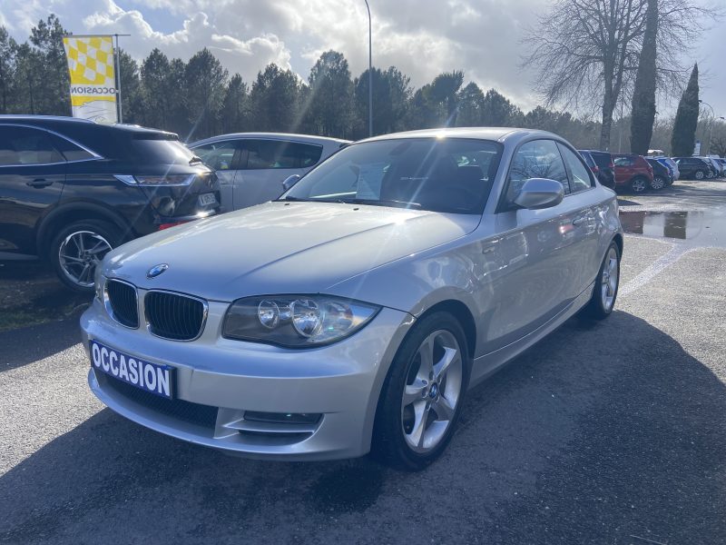 B.M.W. SERIE 1 120I BVA