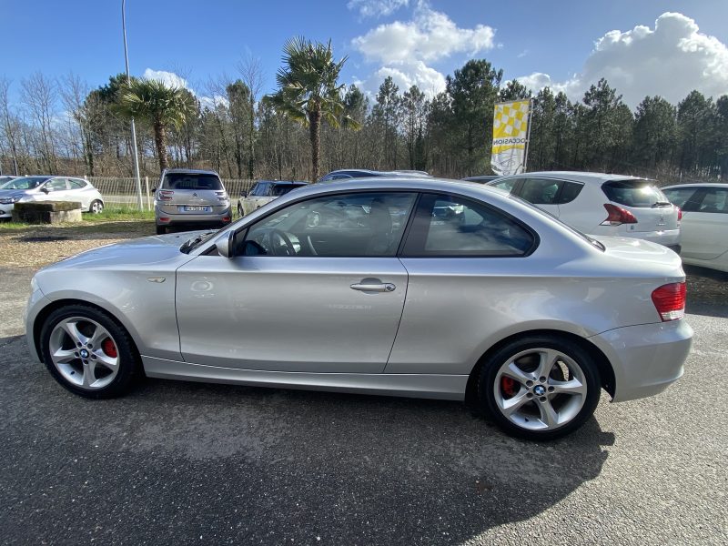 B.M.W. SERIE 1 120I BVA