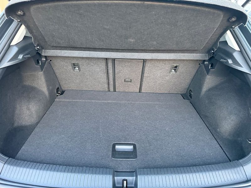 VOLKSWAGEN T-ROC 1.5 TSI 150 LOUNGE