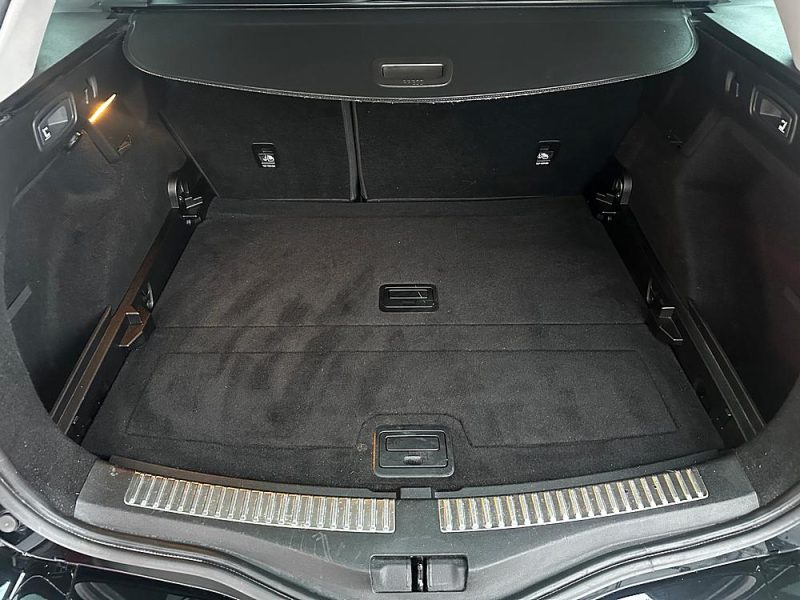 RENAULT MEGANE 1.2 TCe 130CV INTENS - *** REMISE - A PRIX COUTANT !! ***