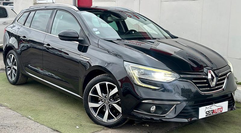 RENAULT MEGANE 1.2 TCe 130CV INTENS - *** REMISE - A PRIX COUTANT !! ***