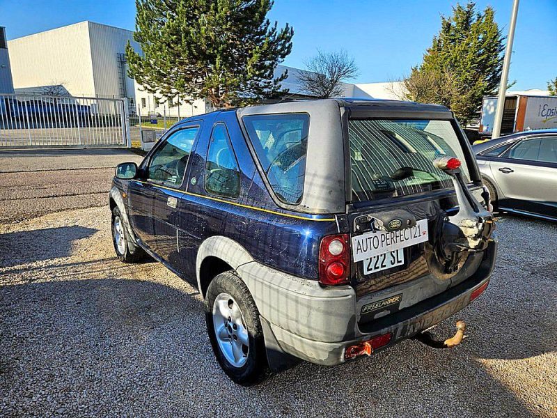 LAND ROVER FREELANDER 2000