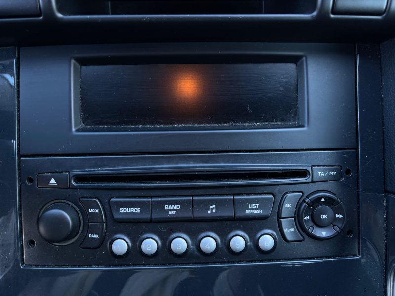 PEUGEOT 3008 1.6L HDI 115 CH FAP ACCESS GARANTIE 6 MOIS