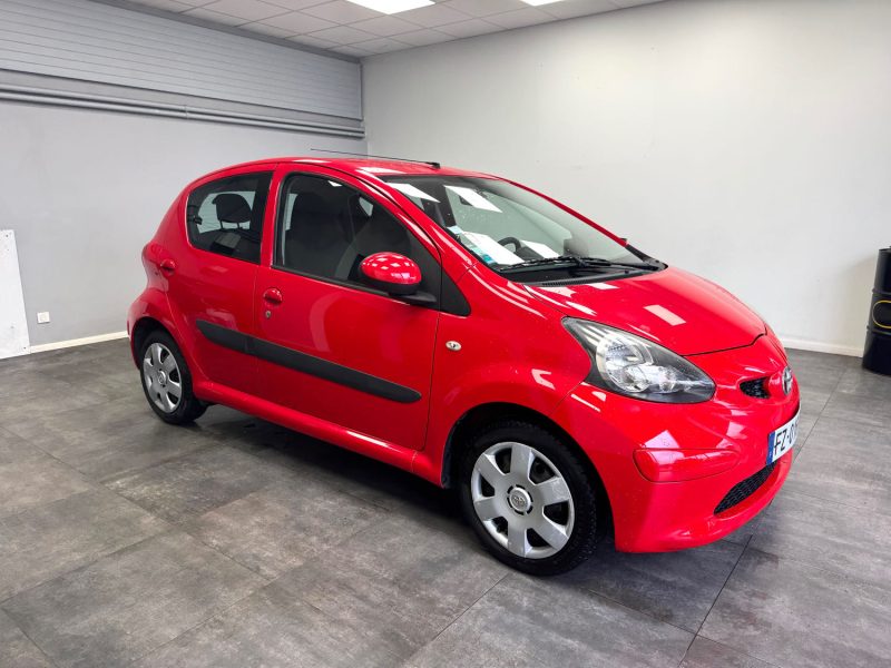 TOYOTA AYGO 2006