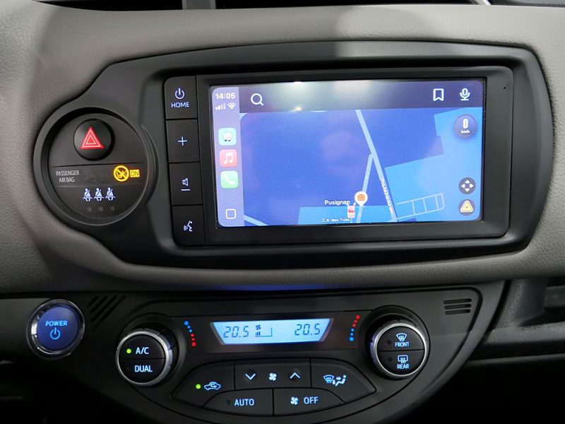 TOYOTA YARIS HYBRID 2019