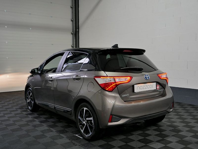 TOYOTA YARIS HYBRID 2019