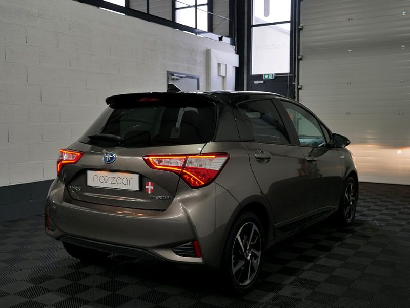 TOYOTA YARIS HYBRID 2019