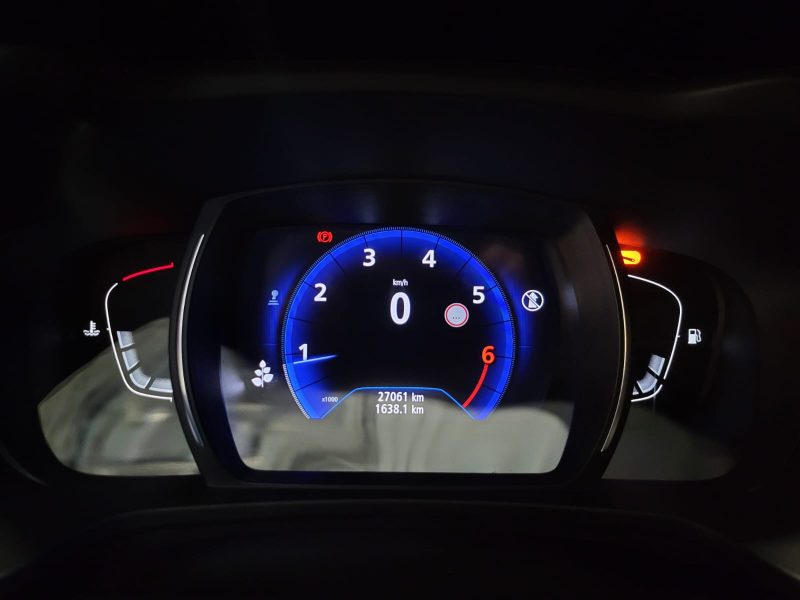 RENAULT KADJAR 1.3 TCe 140cv BLACK EDITION / 1ERE MAIN + SIEGES ELECTRIQUES + CARPLAY /