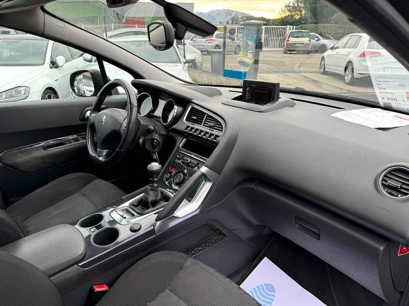 PEUGEOT 3008 1.6 HDI 110CH FELINE GARANTIE 3 MOIS 