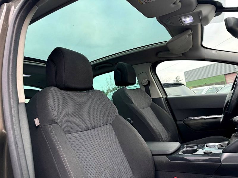 PEUGEOT 3008 1.6 HDI 110CH FELINE GARANTIE 3 MOIS 