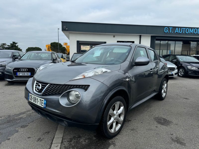 NISSAN JUKE 2011