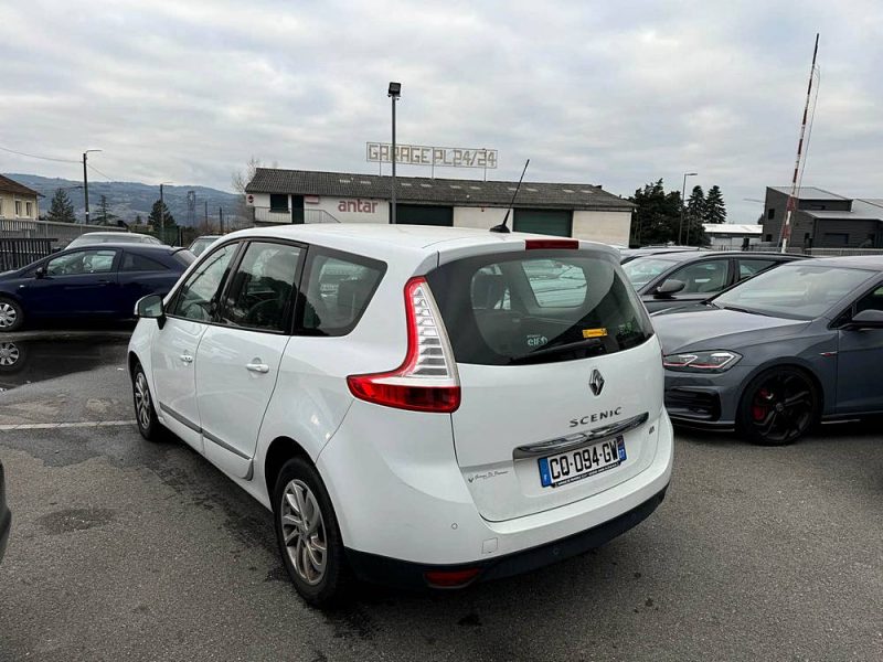 RENAULT MEGANE SCENIC 2013
