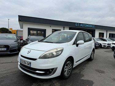RENAULT MEGANE SCENIC 2013