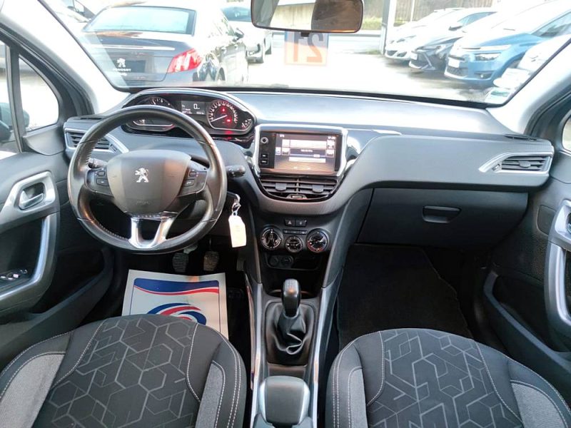 PEUGEOT 2008 Active 1.6 BlueHDi 100ch BVM5