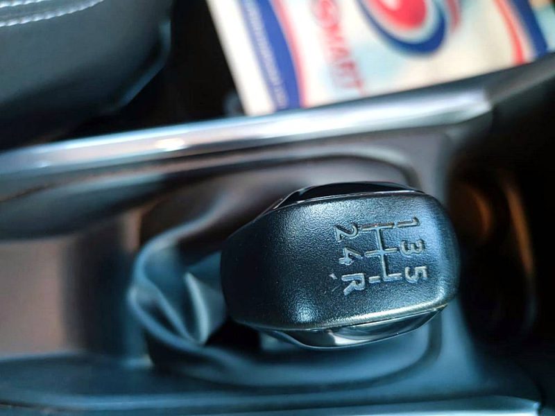 PEUGEOT 2008 Active 1.6 BlueHDi 100ch BVM5