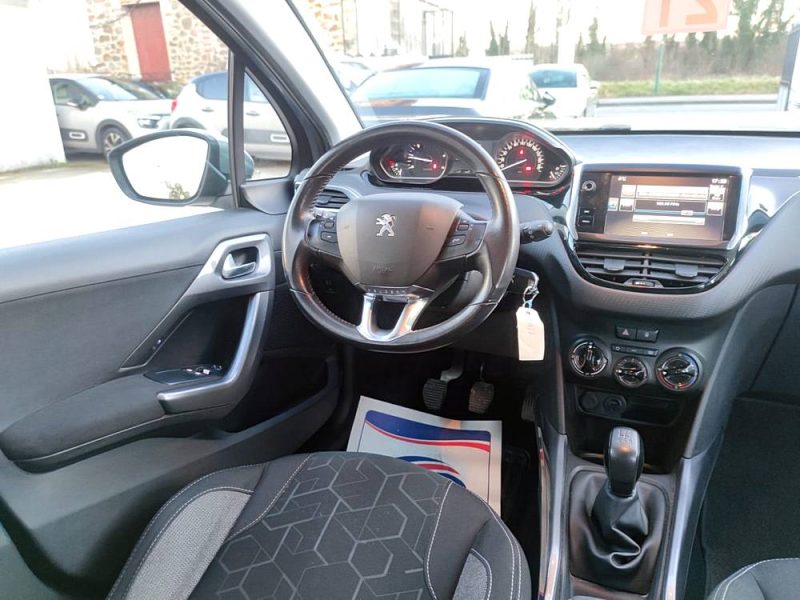 PEUGEOT 2008 Active 1.6 BlueHDi 100ch BVM5