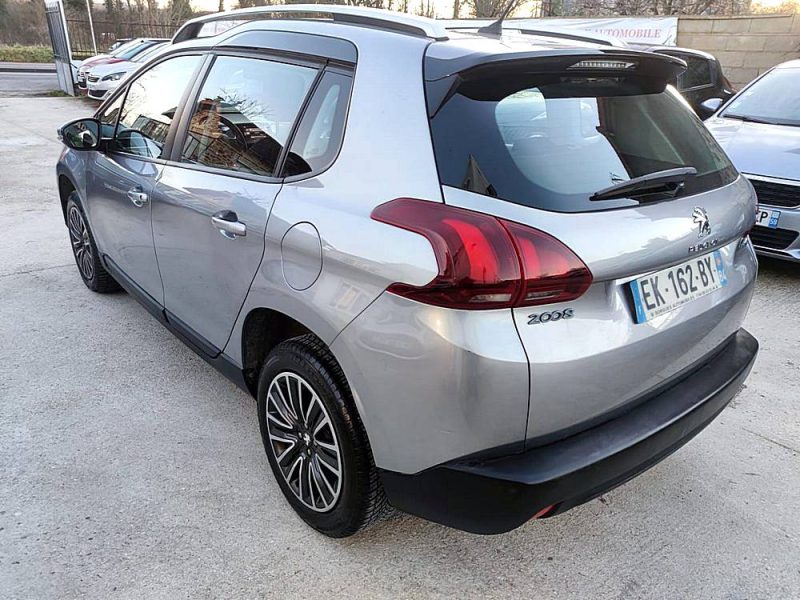 PEUGEOT 2008 Active 1.6 BlueHDi 100ch BVM5