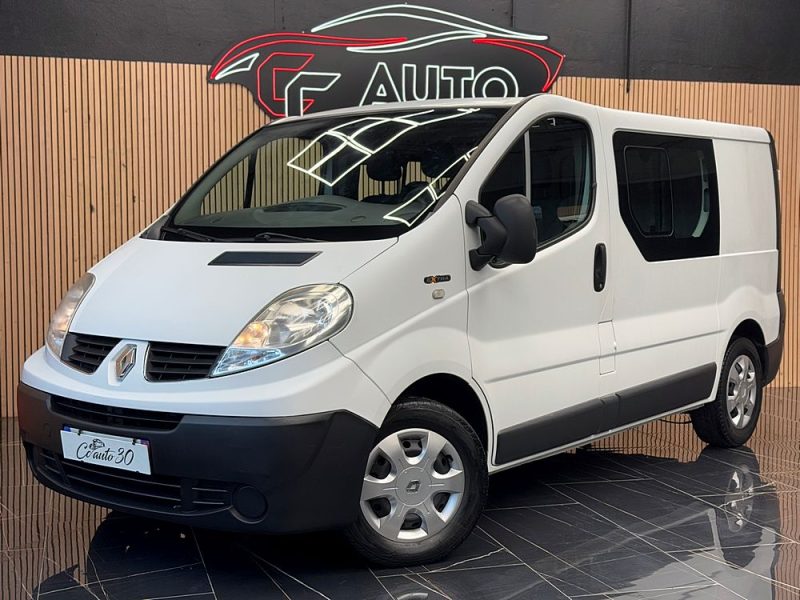 RENAULT TRAFIC 2013