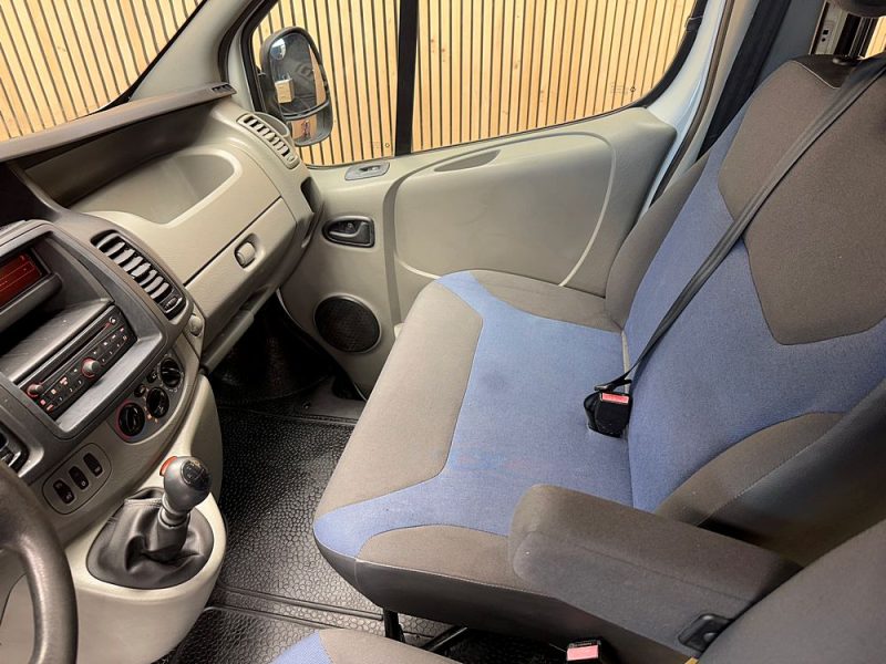 RENAULT TRAFIC 2013