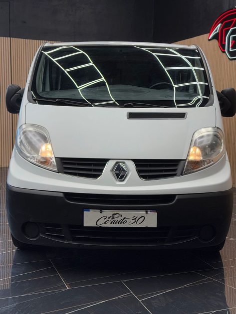 RENAULT TRAFIC 2013