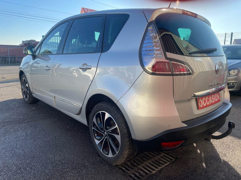 RENAULT MEGANE SCENIC 3 BOSE  2015