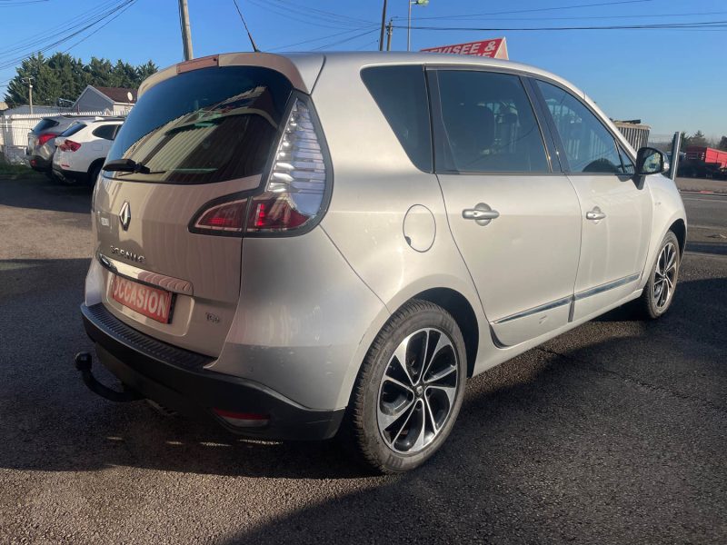 RENAULT MEGANE SCENIC 3 BOSE  2015