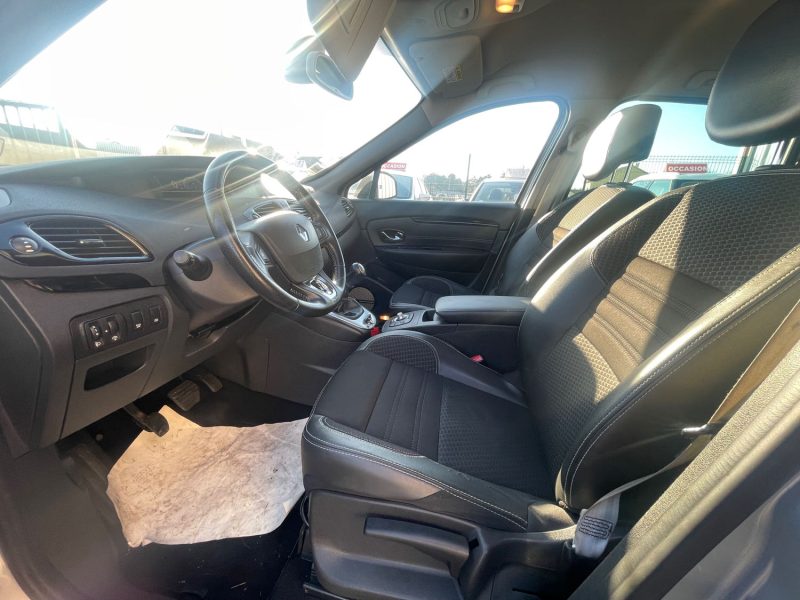 RENAULT MEGANE SCENIC 3 BOSE  2015