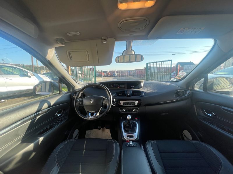 RENAULT MEGANE SCENIC 3 BOSE  2015