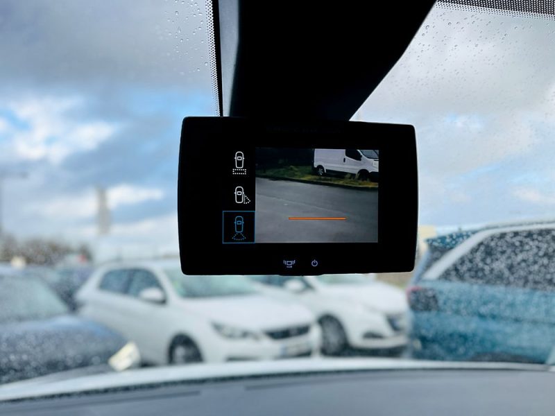 CITROEN BERLINGO DRIVER 100ch 1.6 BLUE HDI