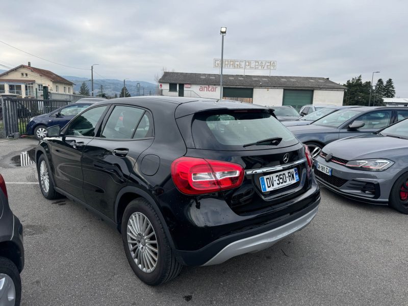 MERCEDES CLASSE GLA 2015