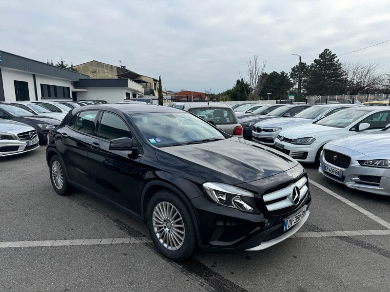MERCEDES CLASSE GLA 2015
