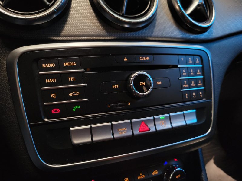 MERCEDES CLASSE CLA 200 136Cv SENSATION / CAMERA DE RECUL / RADAR AV AR / KEYLESS