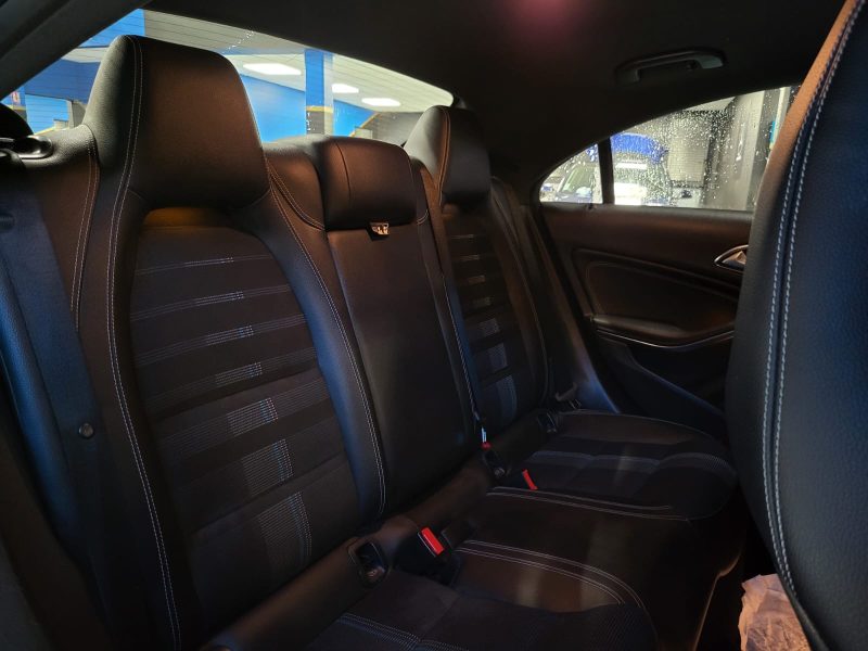 MERCEDES CLASSE CLA 200 136Cv SENSATION / CAMERA DE RECUL / RADAR AV AR / KEYLESS