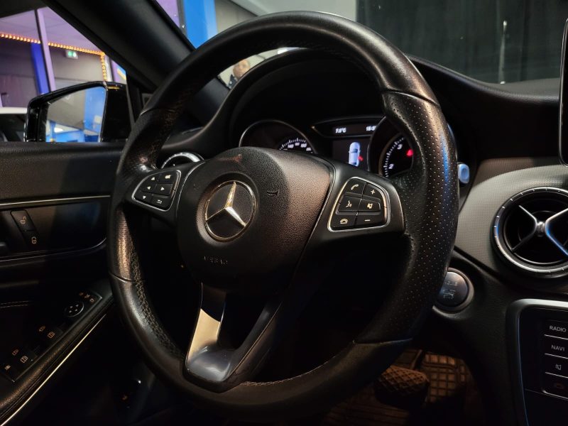 MERCEDES CLASSE CLA 200 136Cv SENSATION / CAMERA DE RECUL / RADAR AV AR / KEYLESS