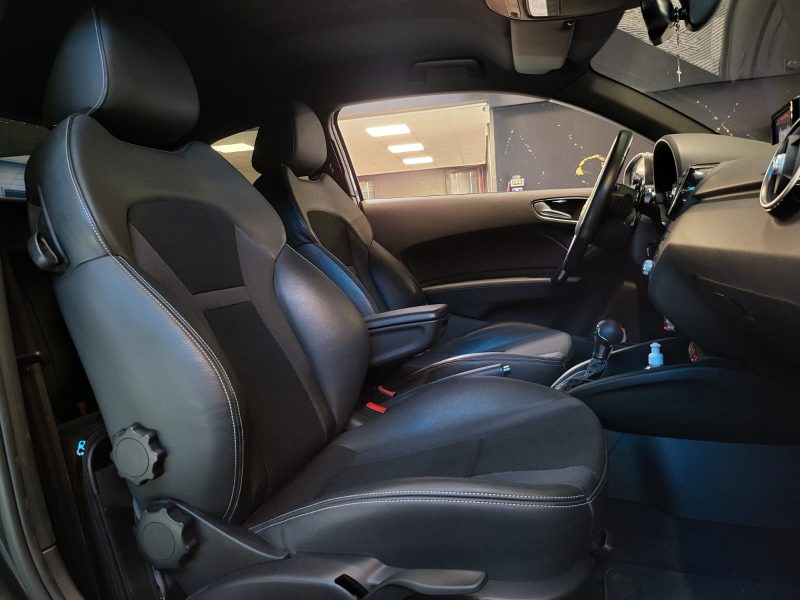 AUDI A1 1.8 TFSI 192 Cv S-LINE / SUIVI AUDI / 2EME MAIN / ORIGINE FRANCE / FEUX LED / RADAR AV AR