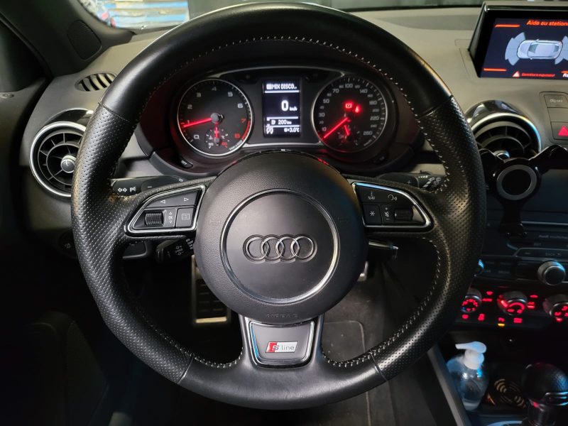 AUDI A1 1.8 TFSI 192 Cv S-LINE / SUIVI AUDI / 2EME MAIN / ORIGINE FRANCE / FEUX LED / RADAR AV AR