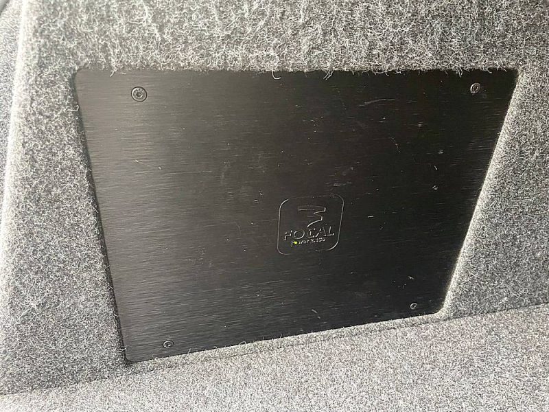 VOLKSWAGEN GOLF R32 2008