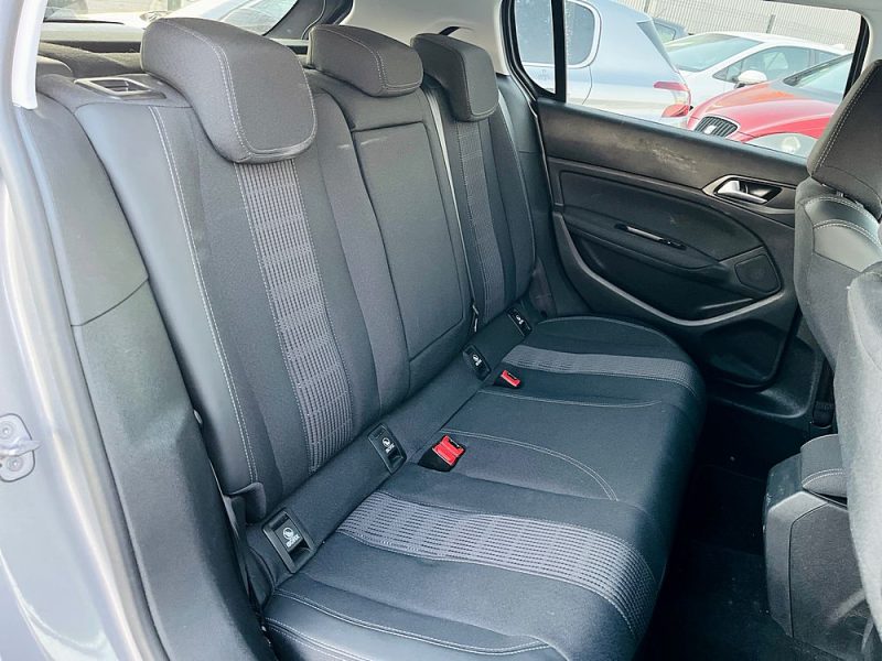 PEUGEOT 308 ALLURE BUSINESS 1.5 BlueHDi 130 EAT6  