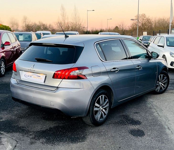 PEUGEOT 308 ALLURE BUSINESS 1.5 BlueHDi 130 EAT6  