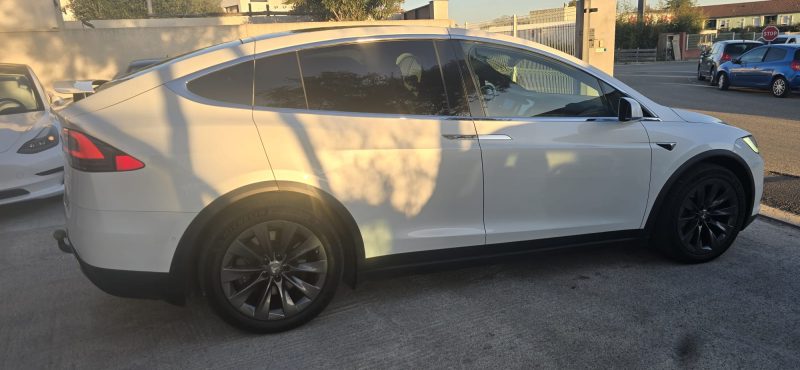 TESLA MODEL X 2019