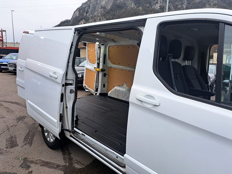 FORD TRANSIT CUSTOM 2019