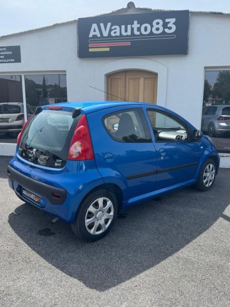 PEUGEOT  107 2009 1.0 68CV / Moteur à Chaine / CT OK / Révisée 