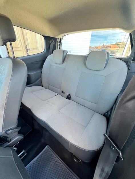 RENAULT  TWINGO 2010 1.2 75cv / Distribution OK / CT OK / Révisée 