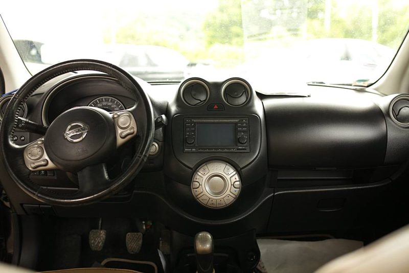 NISSAN MICRA 2011 FINITION LOLITA LEMPICKA 