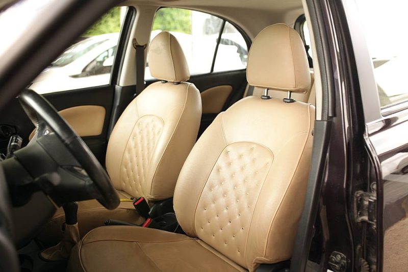 NISSAN MICRA 2011 FINITION LOLITA LEMPICKA 